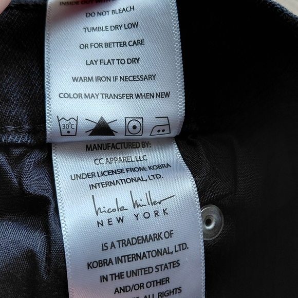 Nicole Miller Black Cargo High Rise Pants - Picture 8 of 8